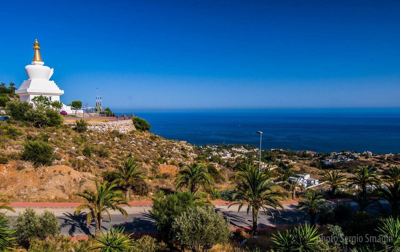 Mar del Sur Apartamentos- Piscina y Playa - PARKING GRATIS - EXCELENTE CONEXIÓN WIFI Benalmádena Exterior foto